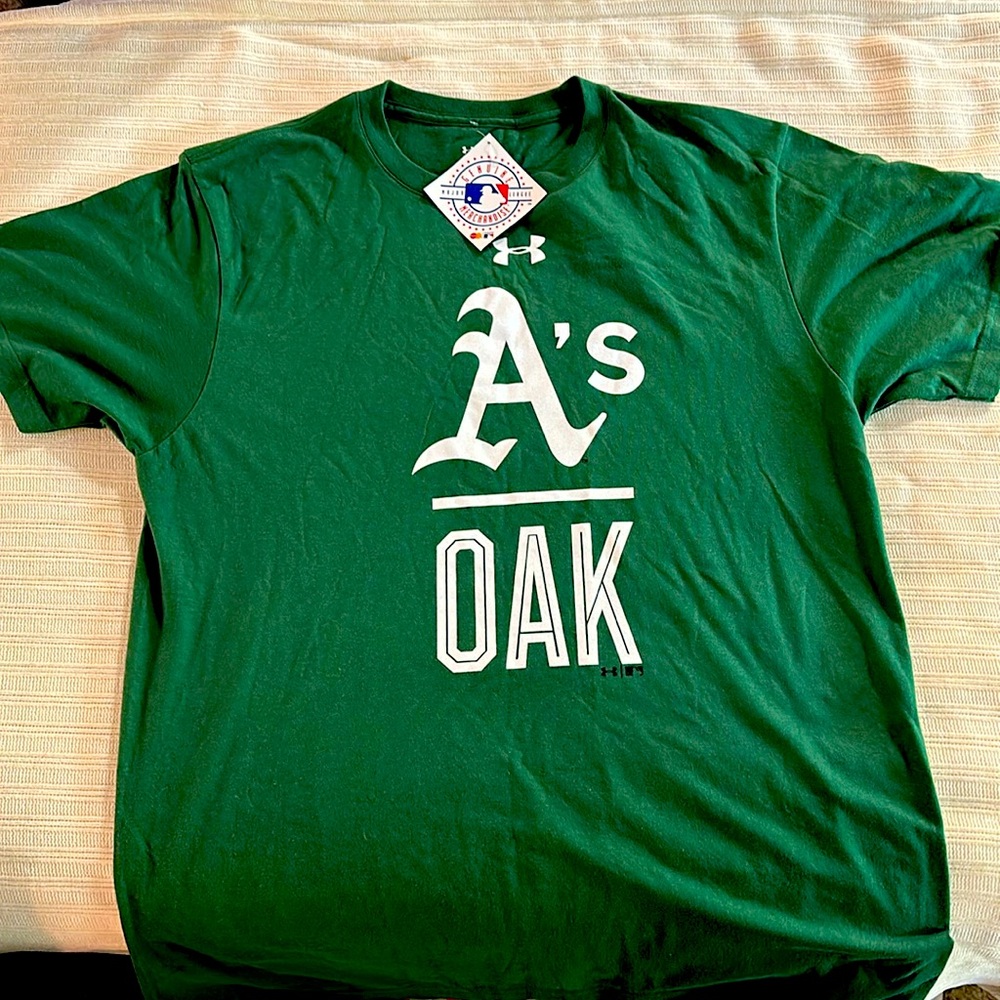 NWT Under Armour Oakland A’s T-shirt